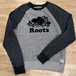 Women’s Roots crewneck